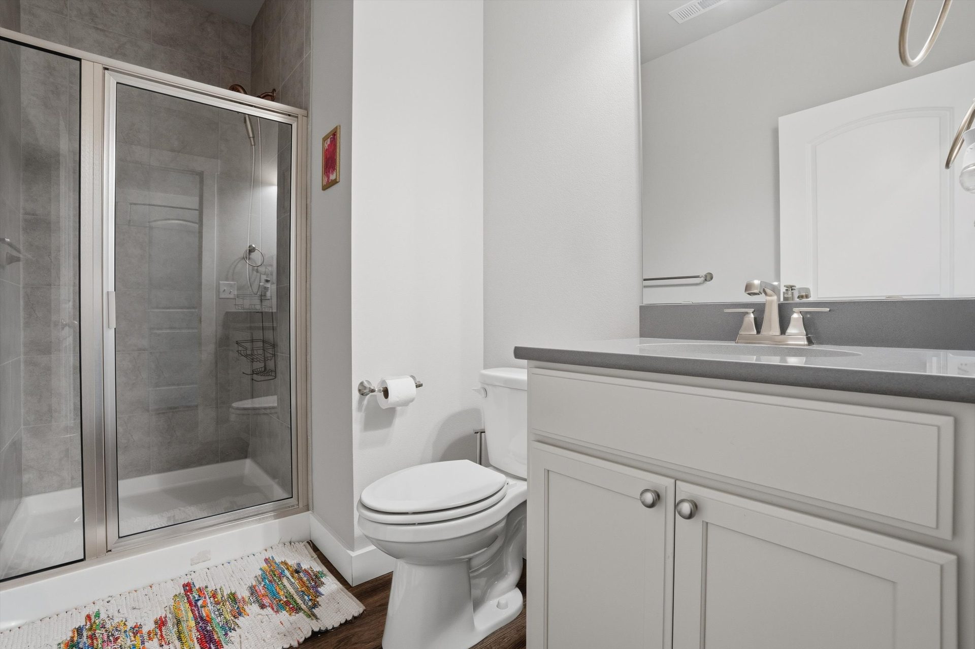 Main-Level Full Bath